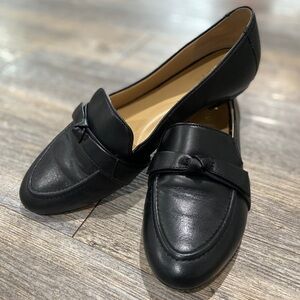 TALBOTS Classic Black Leather Shoes 9M Top Tie Knot Slip On Flats Loafers
